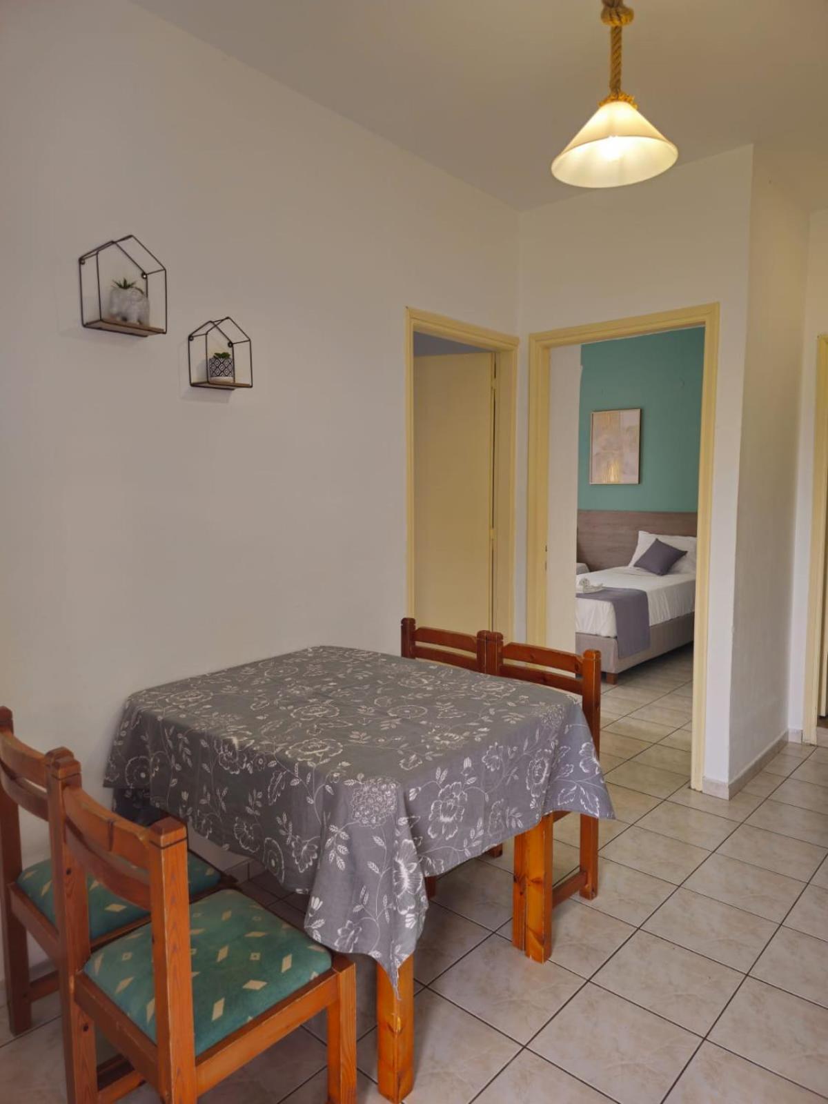 Gardelis Gardens Appartement Benitses  Kamer foto