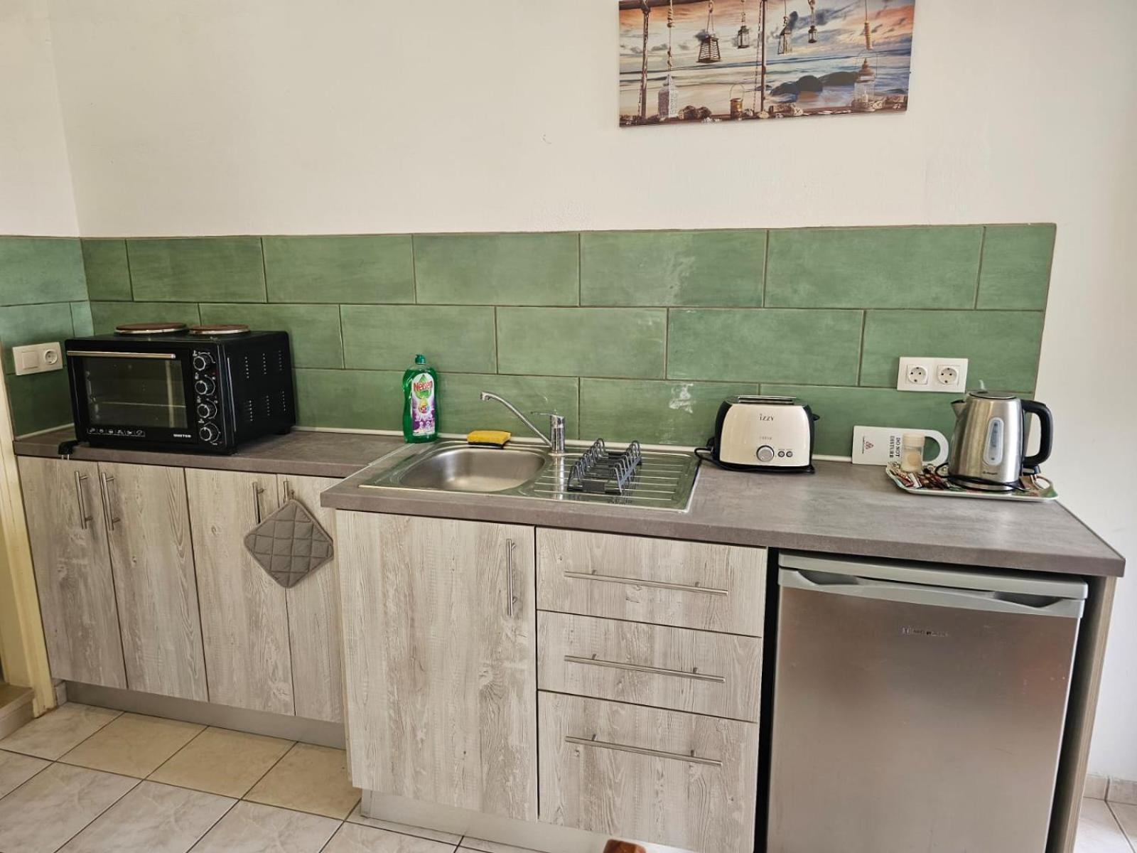 Gardelis Gardens Appartement Benitses  Kamer foto